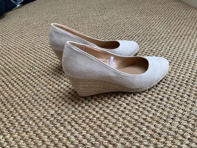 Monsoon online fleur wedges
