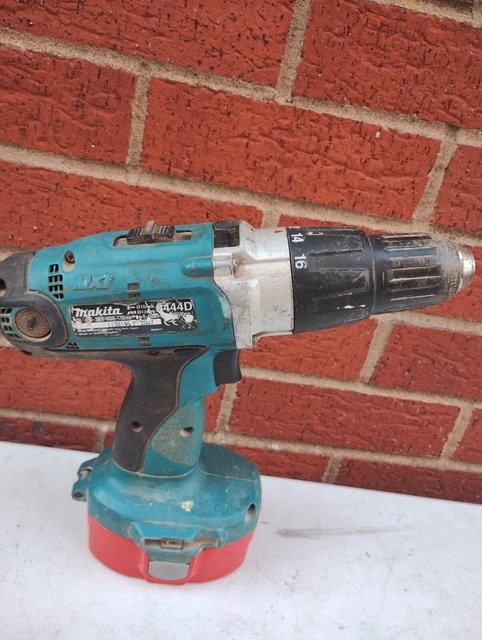 MAKITA 8444D HAMMER drill 18v And Battery 18 v Ah