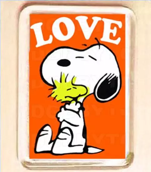 Snoopy Love Small Fridge Magnet -  Cool!