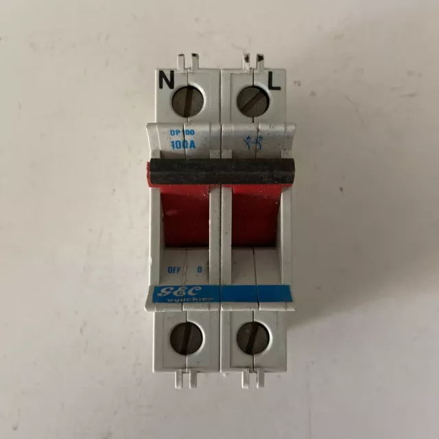 GEC  100 Amp 2 Pole Main Switch Disconnector DP100