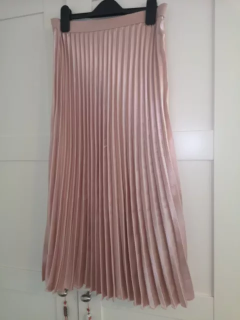 Pleated sales skirt primark