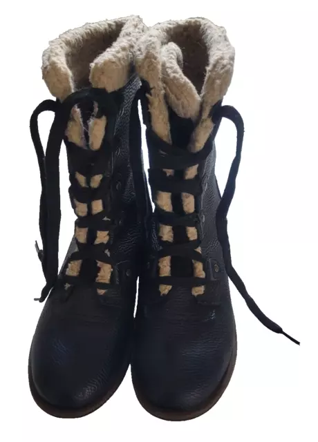 Khombu Womens Size 8 M Black Leather Faux Fur Lined Lace Up Winter Boots