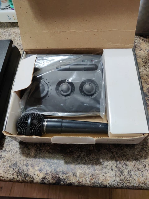 Le manuel d'utilisation Optimus 32-1168 Machine pour karaoke