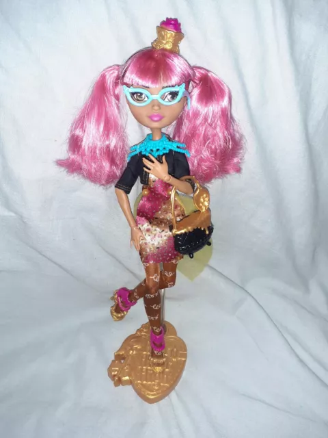 Ever After High Ginger Breadhouse 1st Chapter 1 Daughter Of The Candy Witch