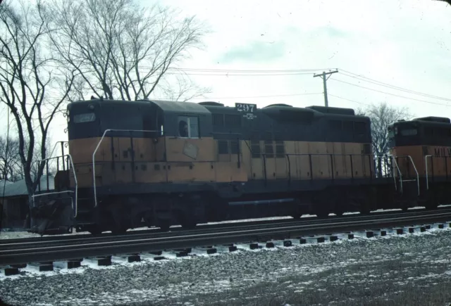 Milwaukee Road EMD GP9 Kodachrome original Kodak Slide