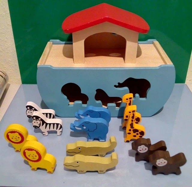 EARLY LEARNING CENTRE Wooden Noahs Ark Shape Sorter Toy Animals