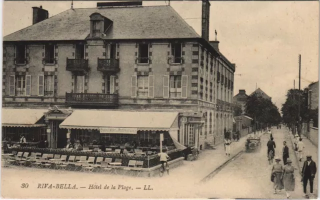 CPA OUISTREHAM RIVA-BELLA - Hotel de la Plage (1225826)