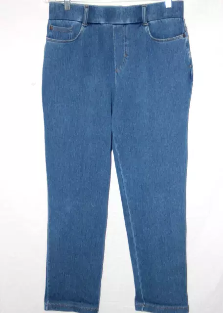 L.L. Bean Women's Blue Denim Pull On Perfect Fit Straight Jeans Regular Size M