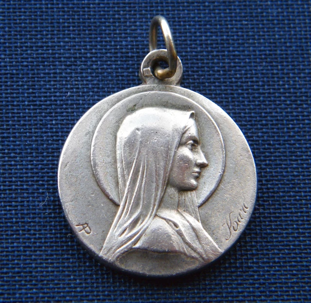 Médaille religieuse vintage Souvenir de Lourdes - Montres