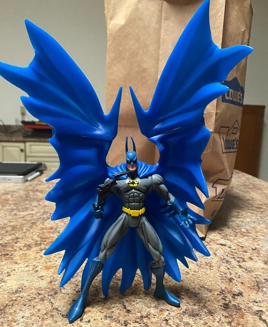 Batman Legends of the Dark Knight Action Figure (Blue Variant) 1998-DC-CAPE