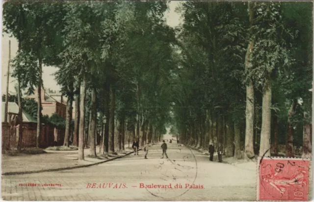 CPA BEAUVAIS Boulevard du Palais (48642)