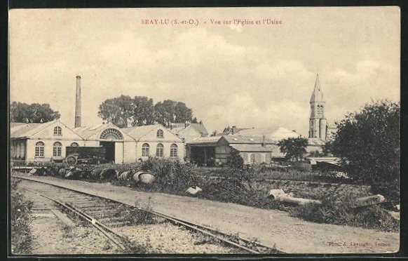 CPA Bray-Lu, Vue sur l´Eglise et l´Usine