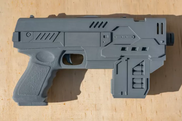 JUDGE DREDD MKII Lawgiver Movie prop cosplay fan art EUR 25,62 ...