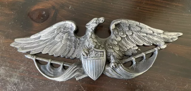 Vintage cast aluminum Eagle with shield & banners silver Japan 1136 18”wide