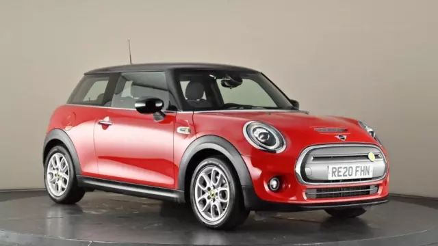 2020 MINI HATCHBACK 135kW Cooper S Level 2 33kWh 3dr Auto HATCHBACK ELECTRIC Aut
