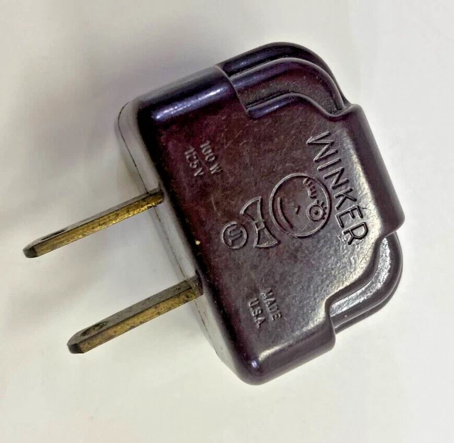 VINTAGE BAKELITE WINKER Light Flasher Blinker Plug 100W Christmas