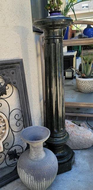 Antique 19th Century Mottled Green Marble Pedestal