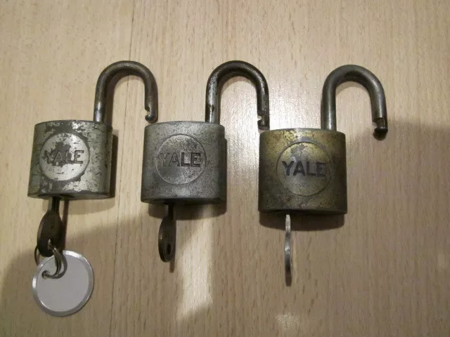 Three (3) Vintage YALE & TOWNE MFG.CO. PADLOCKS with KEYS - Made in USA