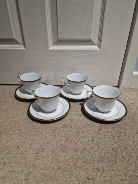 Boots Hanover Green - 4 x Tea Coffee Cups and Saucers