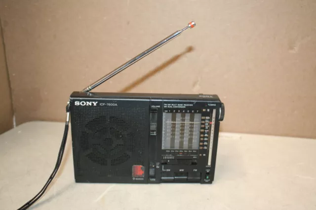 SONY 9 Band Shortwave Radio ICF-7600A SW MW FM- Tested/working
