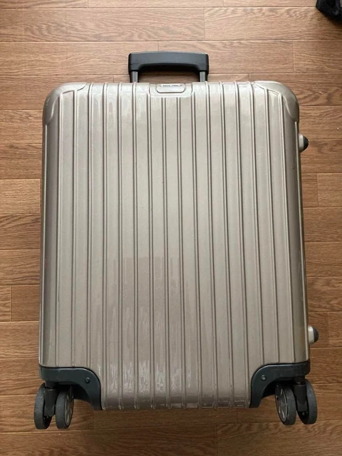 RIMOWA SALSA 32〜35 ℓ シルバー 5-10泊] リモワ サルサ 78L クラシックシルバー 4輪 RIMOWA