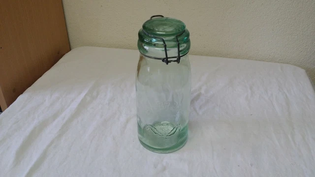 Ancienne Bouteille, Bocal en verre La Lorraine Chardon 1