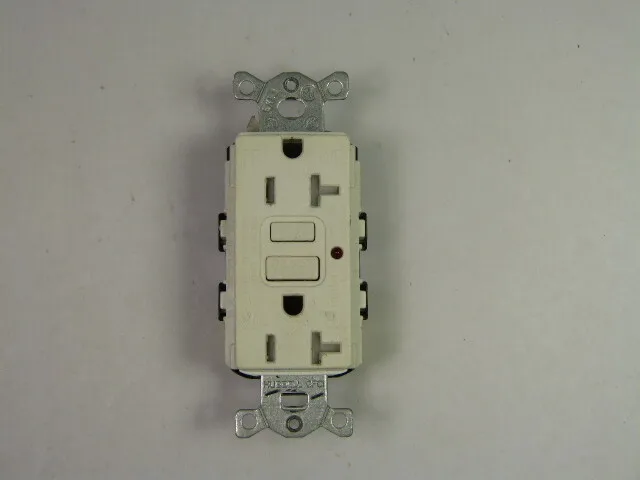 Hubbell GFRST20W GFCI Commercial Self-Test Duplex Receptacle 20A 125V  USED