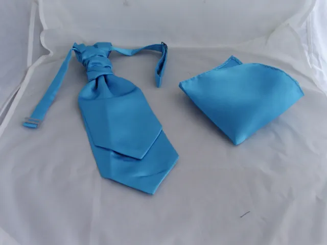 BOYS Turquoise BLUE Ruche-Tie Cravat & Hankie Set>The More U Buy>The More U Save