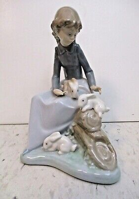 Lladro Nao Daisa 1987 Spain Sitting Girl w/ 3 Rabbits Porcelain Figurine Vintage