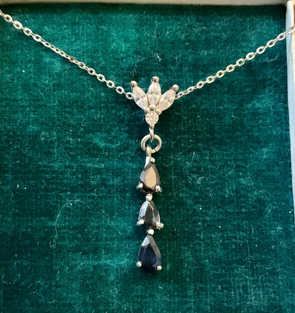 pendentif chaine ancien dentelle couleur or cabochon marbré