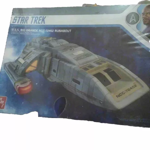 DEEP SPACE NINE STAR TREKTM U.S.S. RIO GRANDE NCC-72452 RUNABOUT 1:72 Stairs