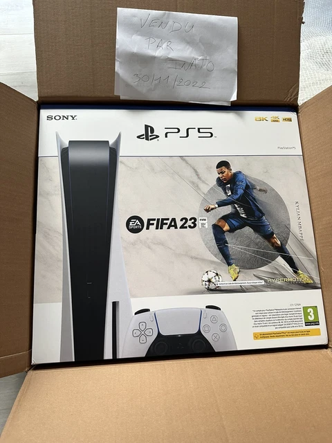 Pack Console Sony PS5 Edition Standard ( Blu-ray ) jeu FIFA 23 inclus