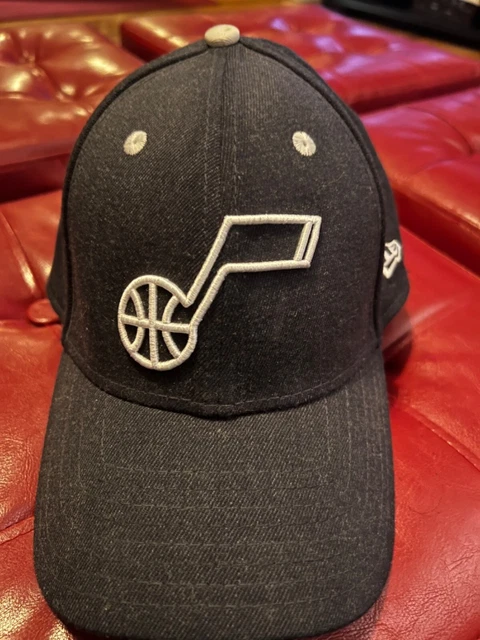 Utah Jazz NBA Basketball Hat New Era 39Thrity Flex-Fit size Large/ XL black