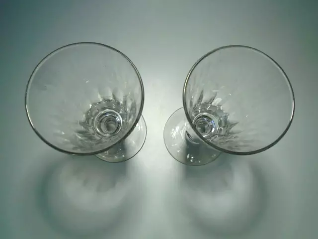 2 x Early 19th C. Georgian Slice Cut Dwarf Ale Glasses, 5¾" / 14.7cm 3