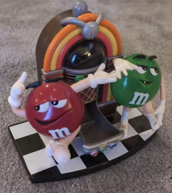 VINTAGE M&M's ROCK N' ROLL DANCING CAFE JUKEBOX CANDY DISPENSER M&M COLLECTIBLE