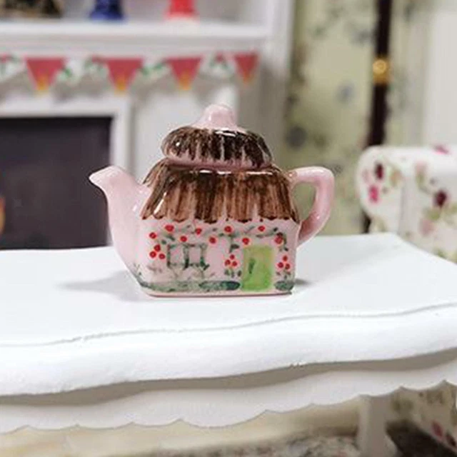 Miniatura Signora Vittoriana In Ceramica Per Casa Delle Bambole Scala 1:12 - Arancione