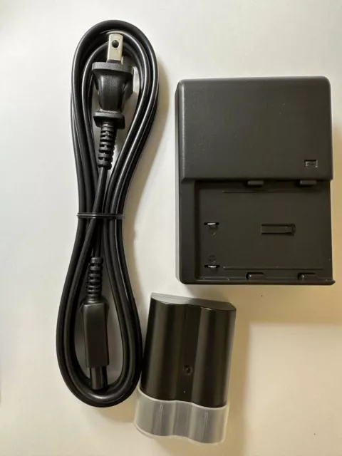 [Unused] Mamiya Ganuine PC401 Battery Charger for Zd Rear PB401 From Japan
