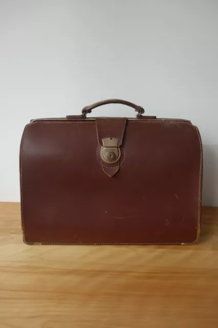 VINTAGE BRIEFCASE Doctors style Bag  Brown Leather mid 20th century with key