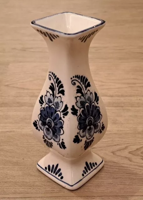 Vintage Delft Blue Handpainted Floral Blue & White Pottery 6" Bud Vase