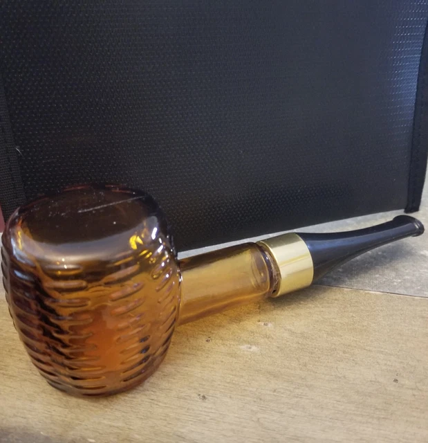 VINTAGE AVON GLASS Corn Cob Pipe. Wild country After Shave Bottle. £7.