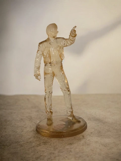 Johnny Hallyday - Statue en métal injecté 16cm Johnny Rock'n Roll - Daviland F