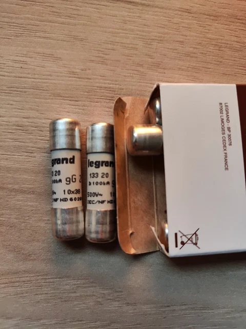 Legrand 013320 Type gG 20A 500V Cartouche Industrielle lot de 10 [NEUF] 4