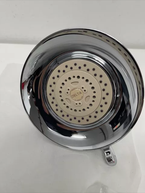 Victorian 3-Spray Pattern Wall Mount Fixed Shower Head in Chrome