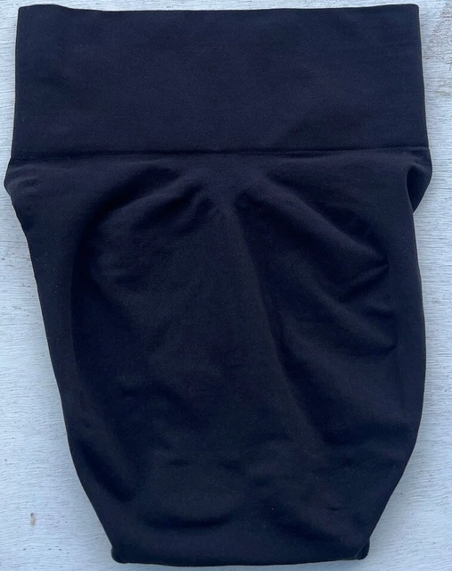 SKIMS KARDASHIAN CORE Control Black Brief Shapewear Size S/M SHMTB