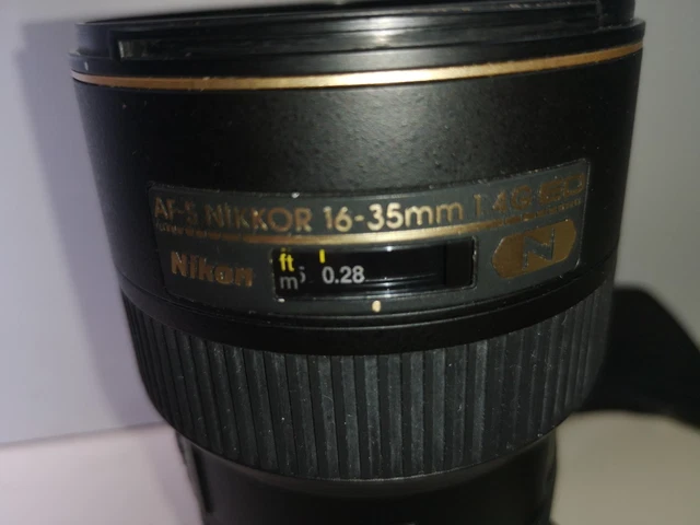 Objectif Nikon AF-S NIKKOR 16-35mm F/4G ED VR - Avec Filtre Hoya - Occasion Très Bon état