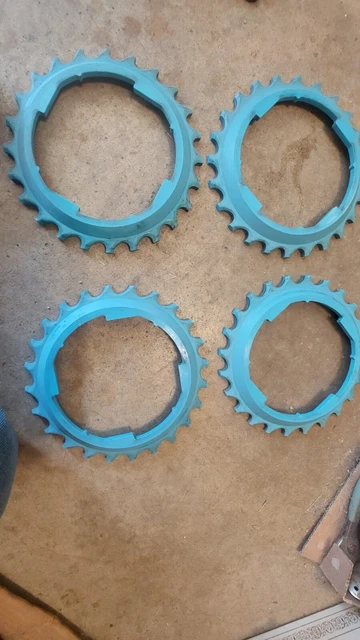 Lot Of 4 Lustran John Deere Corn Seed Planter Plates B28 - 24