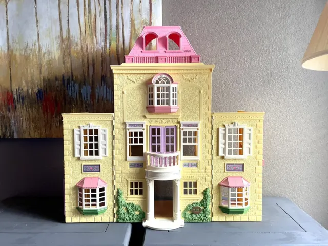 Fisher Price 2005 Mattel Loving Family Grand Mansion Twin Time Dollhouse
