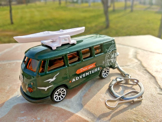 Volkswagen Combi. Découvrez l'incroyable collection de fourgons de Hanovre
