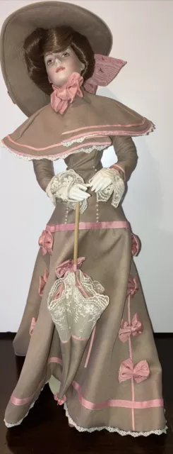 Franklin Mint Heirloom Dolls, The Gibson Girl's Day At The Race Gabriella Doll