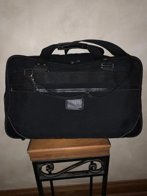 Andiamo Black Duffle/Weekender Bag - USA - Carry On - Travel - EUC